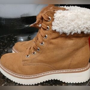 FINAL PRICE!!! CLOSET CLEAROUT. Madden girl winter fur boots